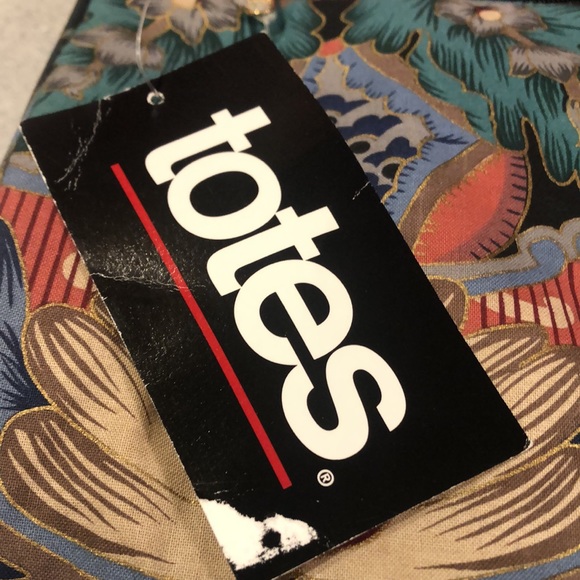 Totes - XL - Floral - Cosmetic Bag 12.5 x 9.25 x 3.5 inch - Picture 3 of 8